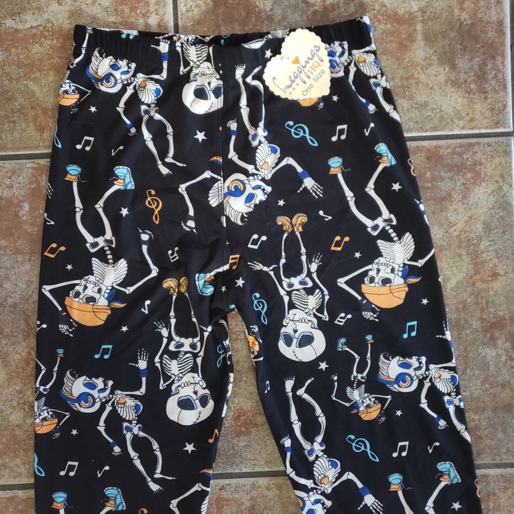 Rocking Skull Luxuriously Soft Leggings for Women